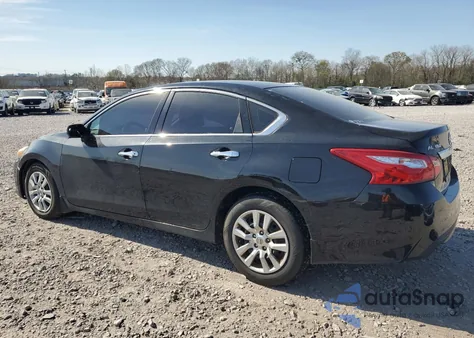 2017 Nissan Altima 2.5 z USA, uszkodzony, nr VIN 1N4AL3AP1HC262084
